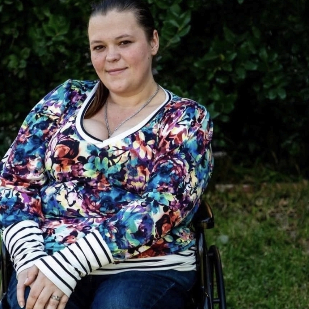 Boutique OOAK Floral Multicolor Vneck Women's Long Sleeve Tee